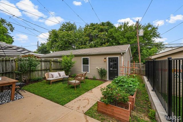 2907 Michigan Avenue, St Louis, MO 63118
