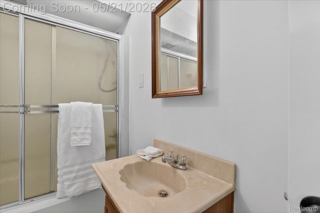5957 John Daly Street, Taylor, MI 48180