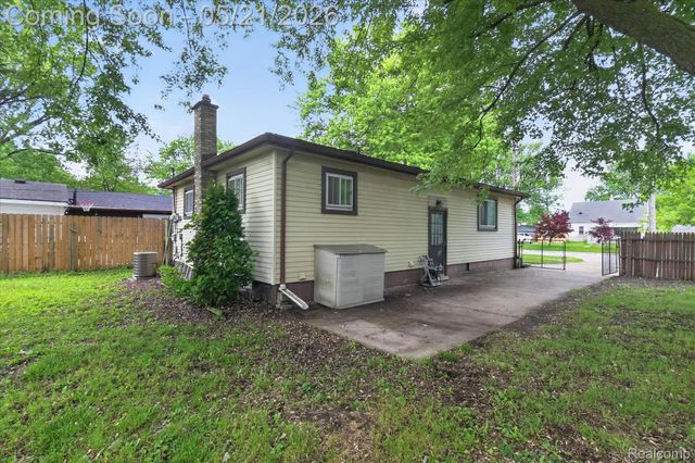 5957 John Daly Street, Taylor, MI 48180
