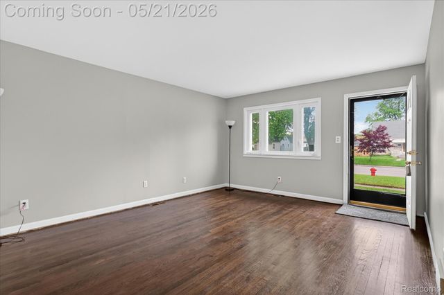 5957 John Daly Street, Taylor, MI 48180