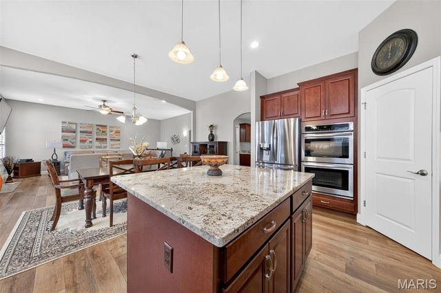 113 Far Meadow Drive, Lake St Louis, MO 63367