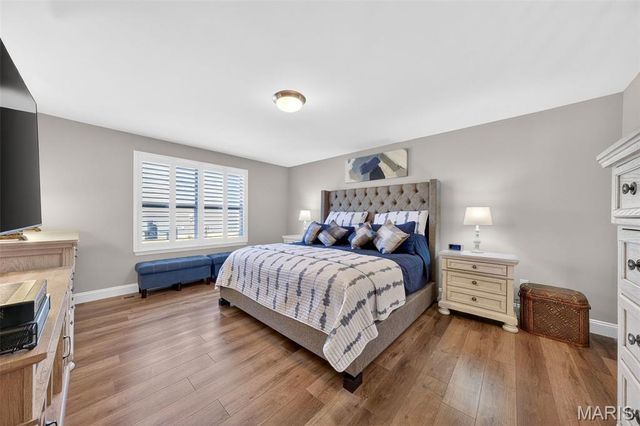 113 Far Meadow Drive, Lake St Louis, MO 63367