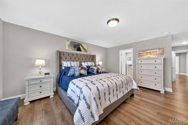 113 Far Meadow Drive, Lake St Louis, MO 63367