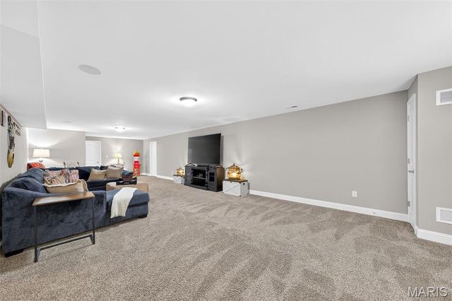 113 Far Meadow Drive, Lake St Louis, MO 63367