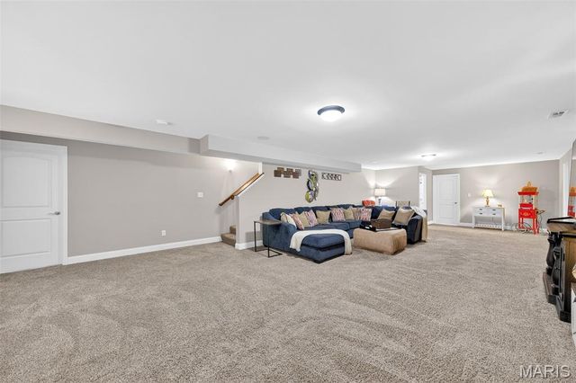 113 Far Meadow Drive, Lake St Louis, MO 63367