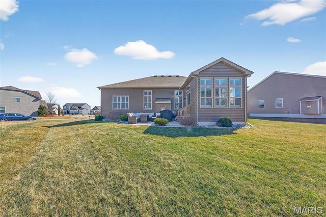 113 Far Meadow Drive, Lake St Louis, MO 63367