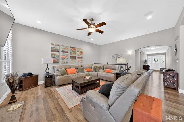 113 Far Meadow Drive, Lake St Louis, MO 63367