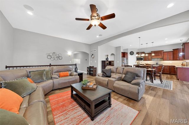 113 Far Meadow Drive, Lake St Louis, MO 63367