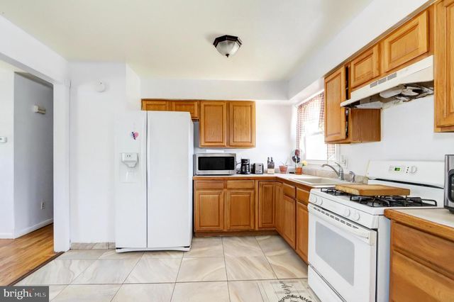 216 GRAY, Egg Harbor Township, NJ 08234