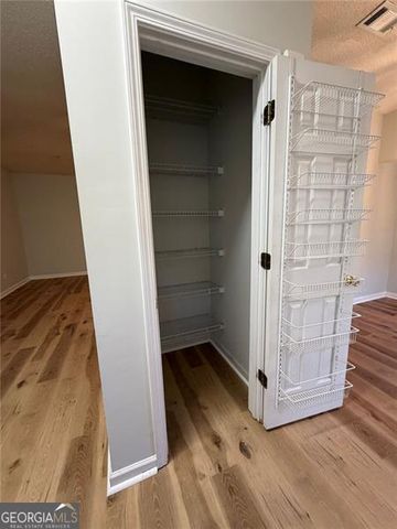 924 MAGNOLIA LEAF Drive, Woodstock, GA 30188