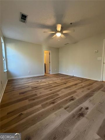 924 MAGNOLIA LEAF Drive, Woodstock, GA 30188