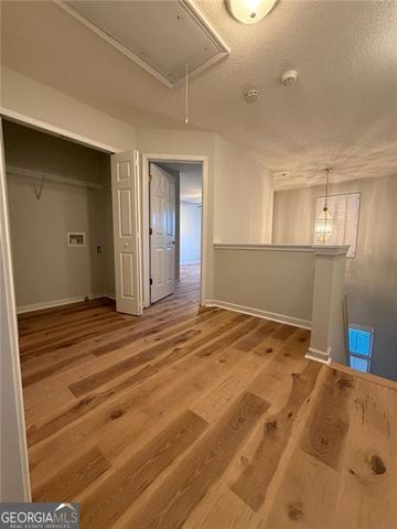 924 MAGNOLIA LEAF Drive, Woodstock, GA 30188