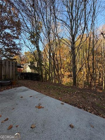 924 MAGNOLIA LEAF Drive, Woodstock, GA 30188