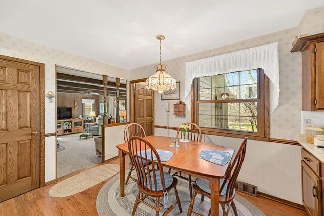 W287N6575 Hibritten WAY, Hartland, WI 53029