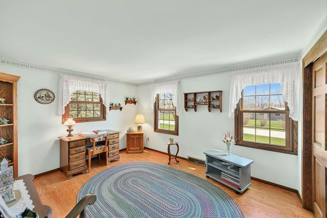 W287N6575 Hibritten WAY, Hartland, WI 53029