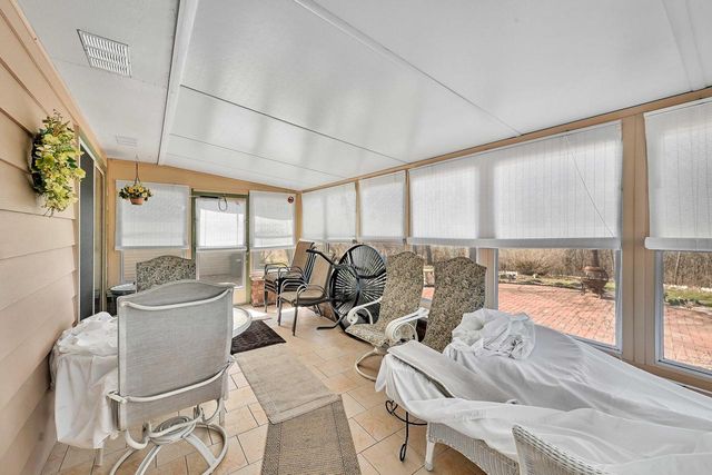 W287N6575 Hibritten WAY, Hartland, WI 53029
