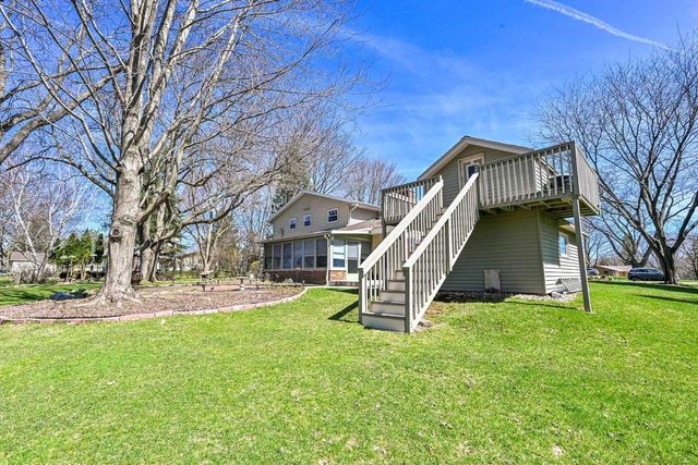 W287N6575 Hibritten WAY, Hartland, WI 53029