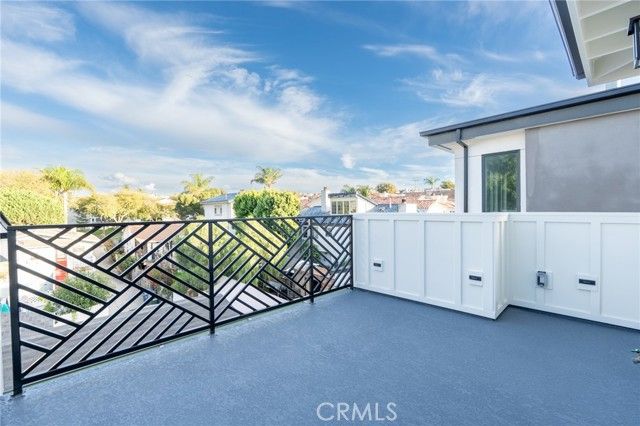 110 S Irena Avenue B, Redondo Beach, CA 90277