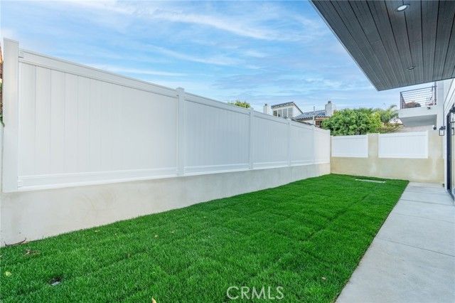 110 S Irena Avenue B, Redondo Beach, CA 90277