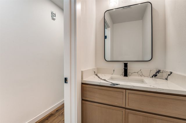 1515 Oak Meadows Drive, Dallas, TX 75232