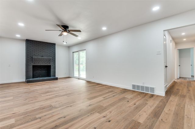 1515 Oak Meadows Drive, Dallas, TX 75232