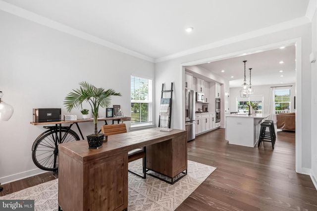 22 CINNAMON LN, Mount Laurel, NJ 08054