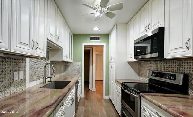 6349 N 78TH Street 143, Scottsdale, AZ 85250