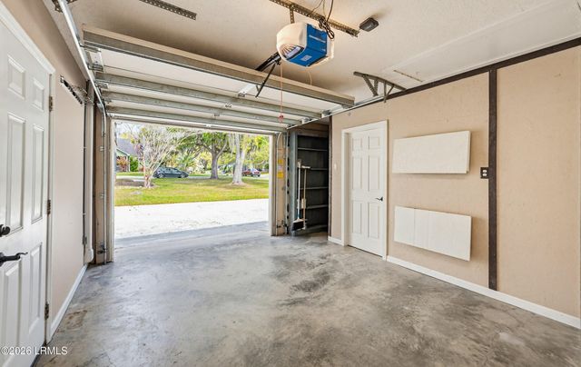 1037 Otter Circle, Beaufort, SC 29902