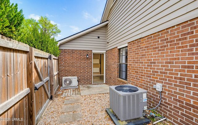 1037 Otter Circle, Beaufort, SC 29902