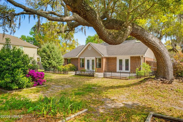 1037 Otter Circle, Beaufort, SC 29902