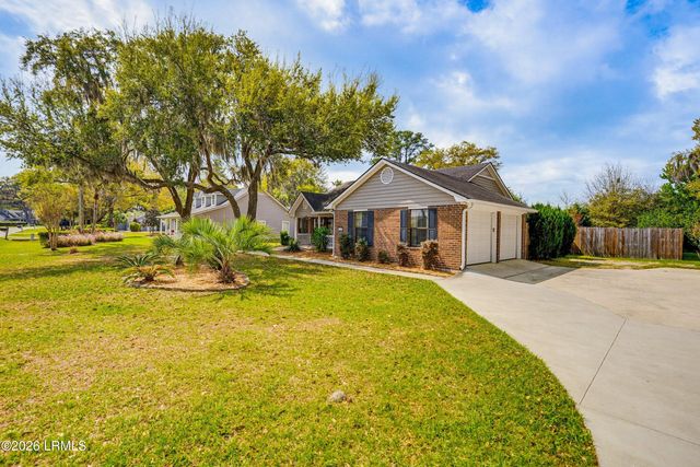 1037 Otter Circle, Beaufort, SC 29902