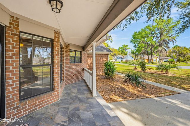 1037 Otter Circle, Beaufort, SC 29902