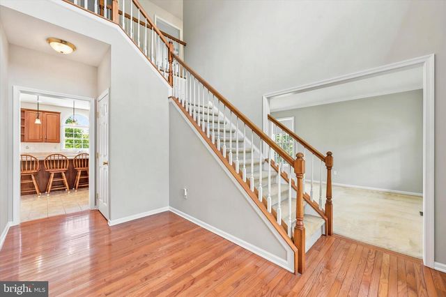 108 COOPER HAWK DR, Coatesville, PA 19320