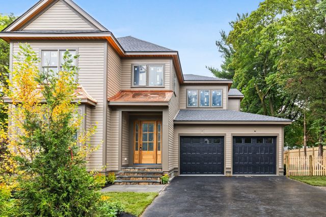 564 Chestnut St, Needham, MA 02492