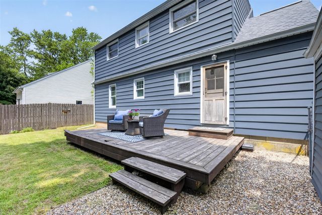 2915 Lorraine Avenue, Kalamazoo, MI 49008