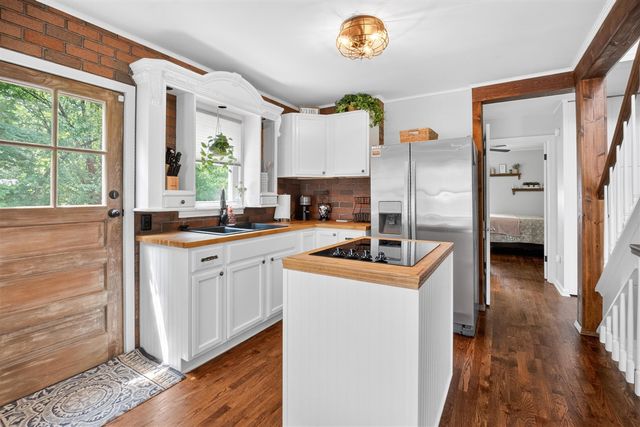 2915 Lorraine Avenue, Kalamazoo, MI 49008