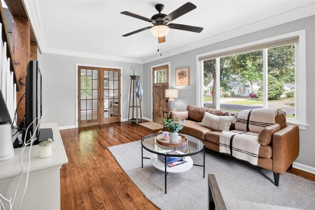 2915 Lorraine Avenue, Kalamazoo, MI 49008