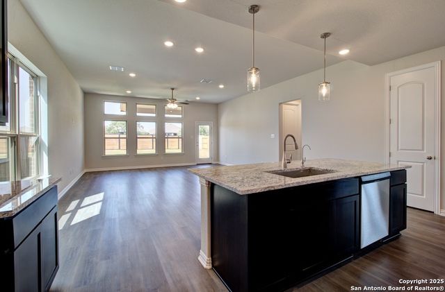 1855 Heritage Maples, New Braunfels, TX 78132
