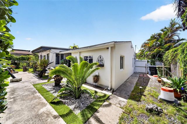 467 NE 129th St, North Miami, FL 33161
