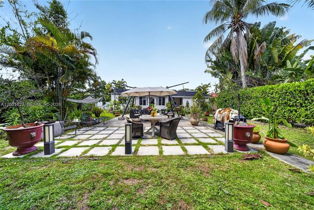 467 NE 129th St, North Miami, FL 33161