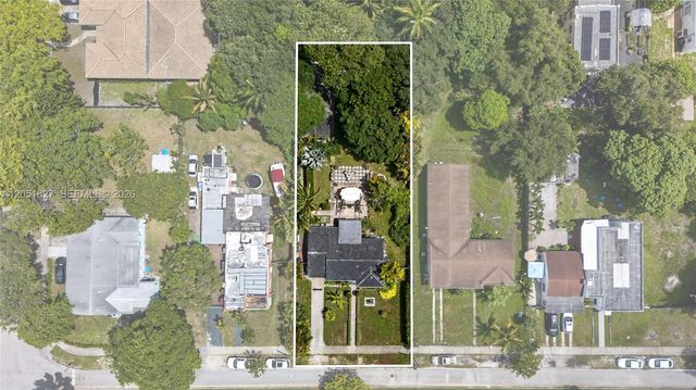 467 NE 129th St, North Miami, FL 33161