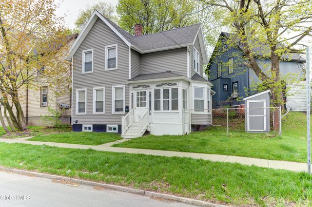 80 Washington Avenue, Rensselaer, NY 12144