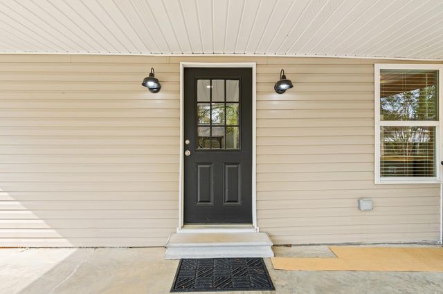 11 E Ridge Road, Mayflower, AR 72106