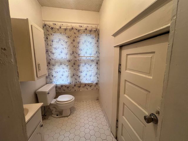 946 ROLAND ST, Memphis, TN 38114