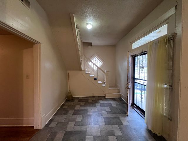 946 ROLAND ST, Memphis, TN 38114