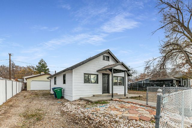 8823 S 300 E, Sandy, UT 84070