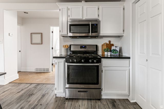 8823 S 300 E, Sandy, UT 84070