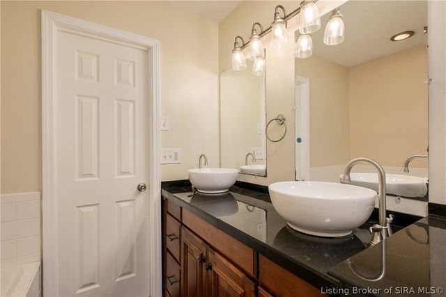 3121 Childers Drive, Jeffersonville, IN 47130