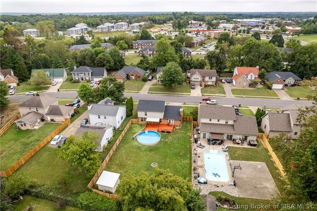 3121 Childers Drive, Jeffersonville, IN 47130