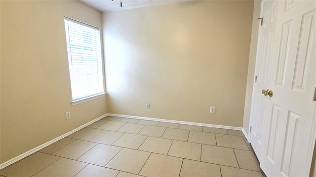 5922 Whitwell Drive, Katy, TX 77449